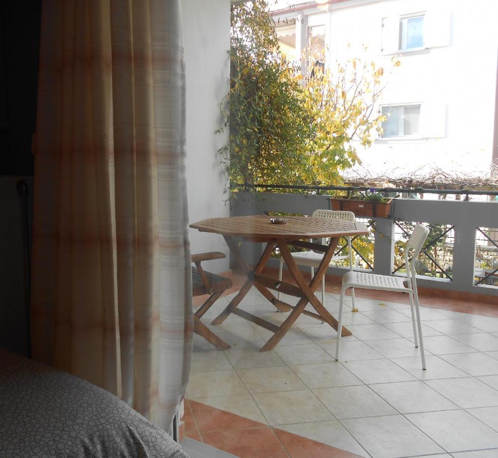 Secret Garden 76 Sq.M. Apartment Close To City Center Ioannina Ngoại thất bức ảnh